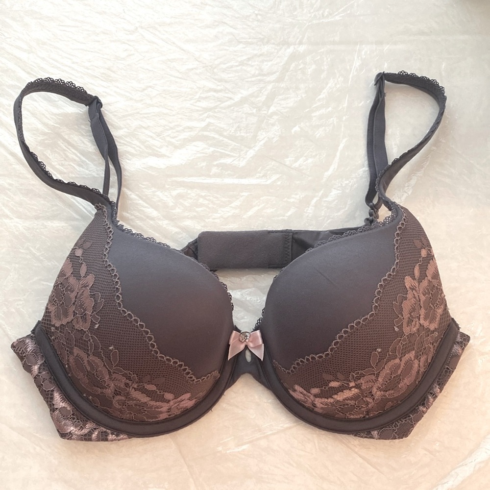 Victoria’s Secret- Body By Victoria Perfect Shape Bra